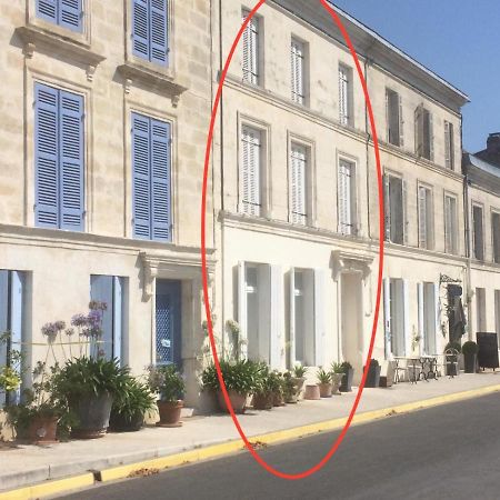 La Maison Du Port Mortagne-sur-Gironde Exterior foto